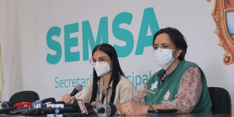 Suspensão da primeira dose da vacina em Manaus deve durar 10 dias