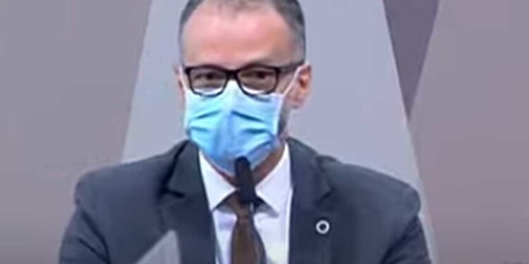 Na CPI, presidente da Anvisa explica recusa da vacina Covaxin