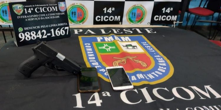 Dupla é detida sob suspeita de assalto contra transeuntes no bairro Nova Floresta