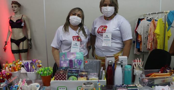 Servidores empreendedores expõem produtos e serviços em feira de negócios