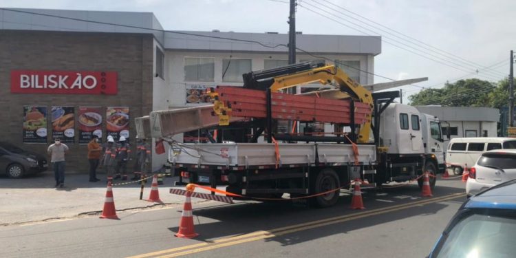 Empresários reclamam da AM Energia por desligamento não programado e prejudicar reabertura do comércio em bairros de Manaus