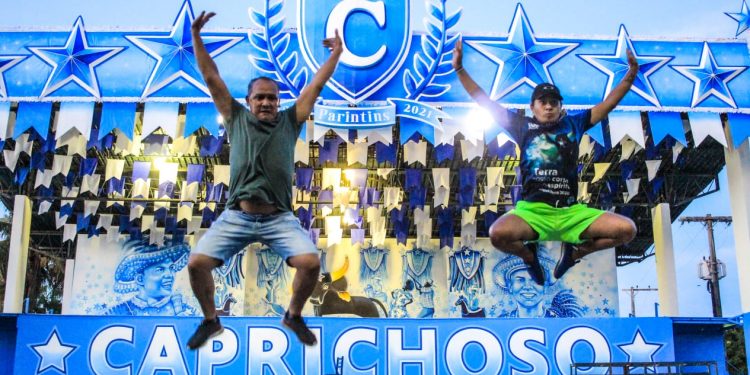 Encontro de Pajés: Erick Beltrão ensaia com Waldir Santana para Live Parintins 2021