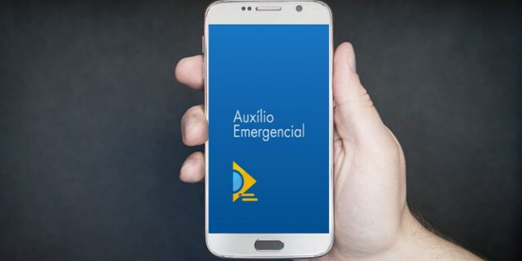 Trabalhadores nascidos em agosto podem sacar auxílio emergencial