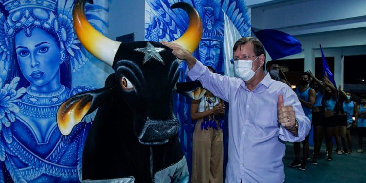 Boi Caprichoso pode conquistar emenda com para Escola de Artes Irmão Miguel de Pascale