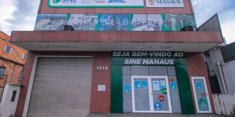 Prefeitura oferta 299 vagas de emprego nesta quarta-feira, 18/8