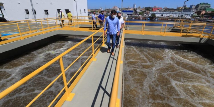Wilson Lima inaugura a maior Estação de Tratamento de Esgoto do Norte do país, que vai atender 192 mil pessoas