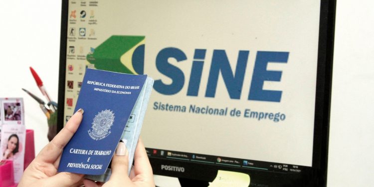 Prefeitura oferta 122 vagas de emprego nesta quinta-feira, 16/9