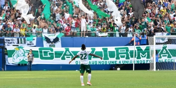 Governo veta público em jogo do Manaus FC