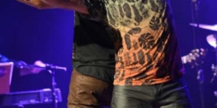 Luso Neto presenteia Manaus em seu aniversário