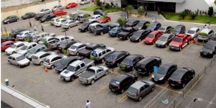 Aleam disponibiliza estacionamento a torcedores que forem assistir jogo Brasil X Uruguai em Manaus