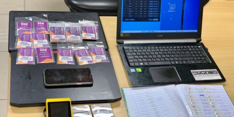 Homem que roubou R$ 70 mil em golpe do auxílio emergencial é preso em Manaus