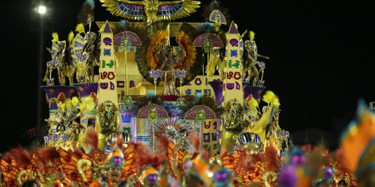 Carnaval 2022 em Manaus acontecerá nos dias 17, 18 e 19 de março