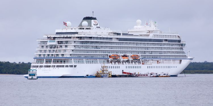 TEMPORADA DE CRUZEIROS