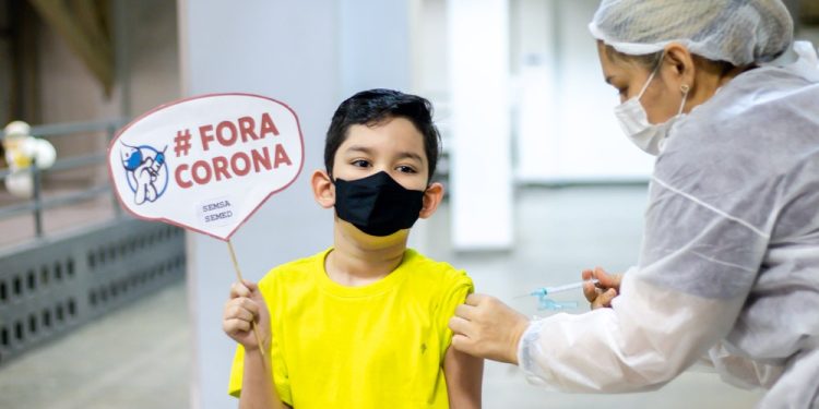 IMUNIZAÇÃO – População pode receber vacina contra a Covid-19 em nove unidades de saúde neste sábado, 25/2